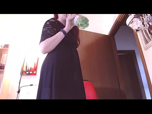 ❤️ A budak manut sing tresna kathok reged lan luscious dipeksa kanggo masturbasi sawise nonton video iki! ️  Seks ing kita  ❤